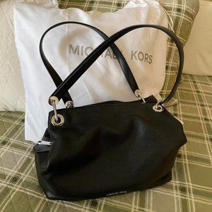 Michael Kors: Raven Shoulder Tote, w/ Wallet